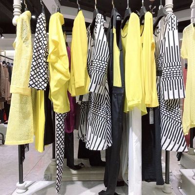 時(shí)尚與浪漫的交織 亨奴19春夏品牌折扣女裝批發(fā)走份攻略